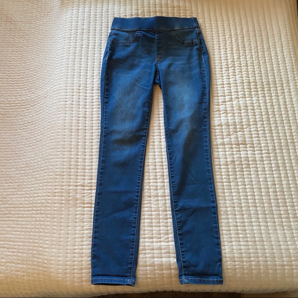 Sonoma Skinny Jeans Stretchy and Comfortable!
